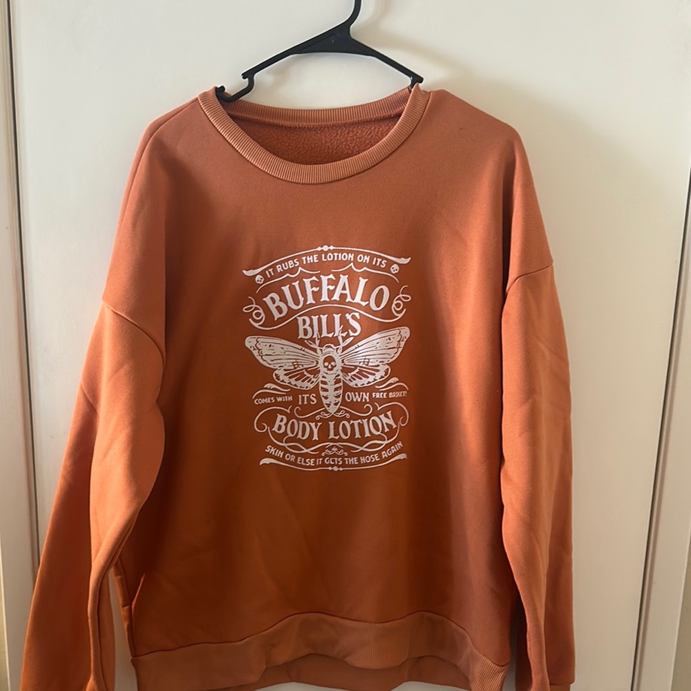 Buffalo Bills Body Lotion Sweater never worn